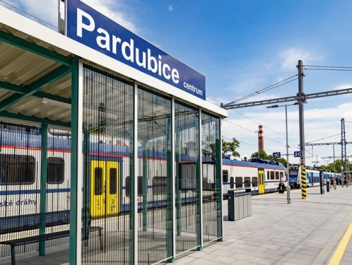 Informace z Českých drah – nové jízdní řády, změny na tratích i přímá spojení z Pardubic do velkých měst a zahraničí